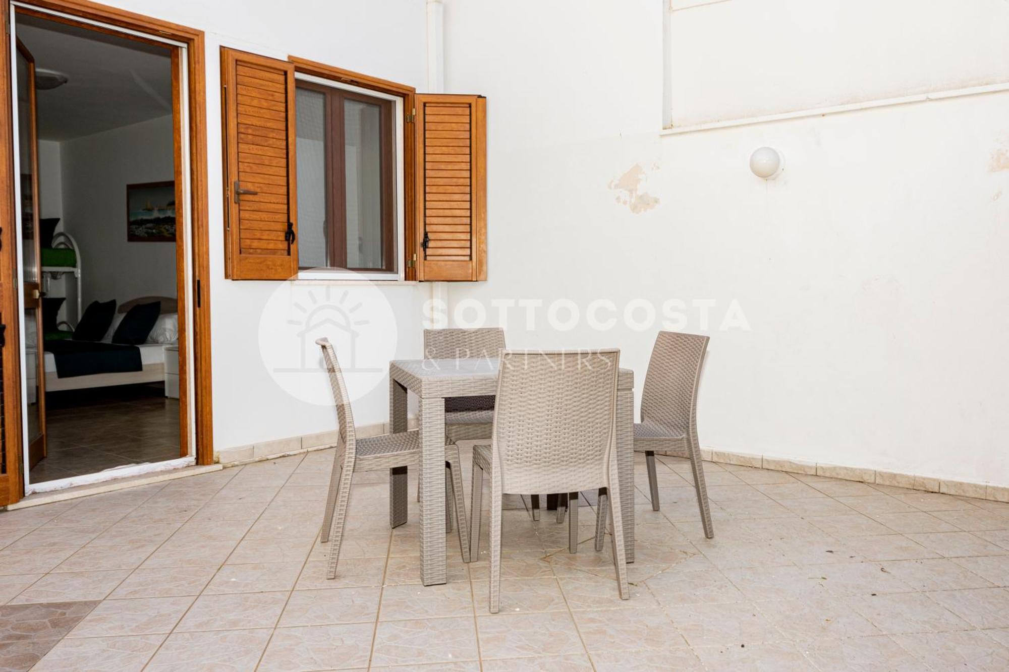 Giorni Salentini Bed & Breakfast Torre Lapillo Exterior photo